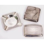 A SILVER ENGINE TURNED DECORATION ASHTRAY with marks for Birmingham and indistinct makers mark 9cm