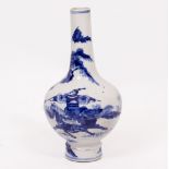 A 19TH CENTURY CHINESE BLUE AND WHITE PORCELAIN BOTTLE VASE decorated with warriors on horseback and