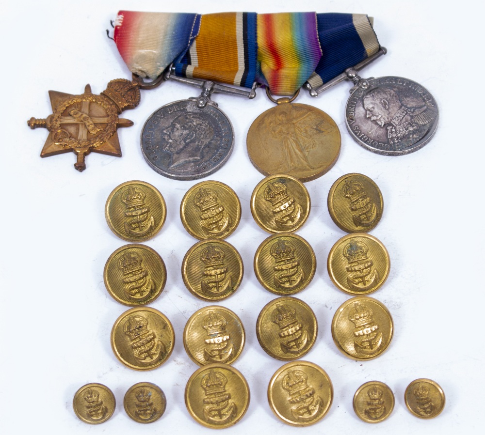 A GROUP OF WORLD WAR I MEDALS consisting of a World War I General Service Medal, Great War medal,