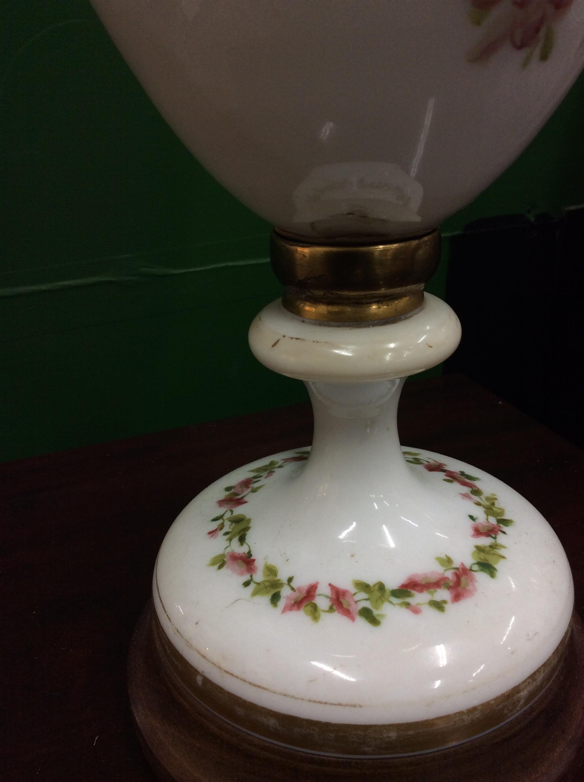 A PAIR OF OPALESCENT GLASS TABLE LAMPS of baluster form decorated with flowers, 50.5cm high - Image 12 of 13