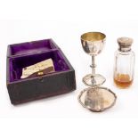 A 20TH CENTURY SILVER MINIATURE TRAVELLING COMMUNION SET in fitted case consisting of pattern,