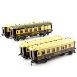 A PAIR OF HORNBY SERIES 'O' GAUGE PULLMAN CARRIAGES Zenobia and Iolanthe, each 32.5cm long