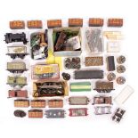 A COLLECTION OF MISCELLANEOUS HORNBY AND OTHER 'O' GAUGE ITEMS FOR RESTORATION, spare parts, wheels,