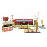 A COLLECTION OF HORNBY 'O' GAUGE TRACKSIDE ITEMS to include a boxed island platform, signal box, two