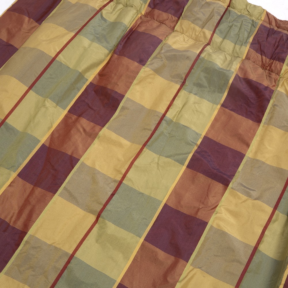 A GOLD AND RED CHECKED INTERLINED CURTAIN approximately 250cm high x 640cm long (1)
