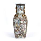 A LARGE CHINESE FAMILLE VERTE FLOOR VASE of baluster form with flaring rim, decorated with