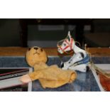 A 1950-60'S 'SOOTY' STRAW-FILLED HAND PUPPET