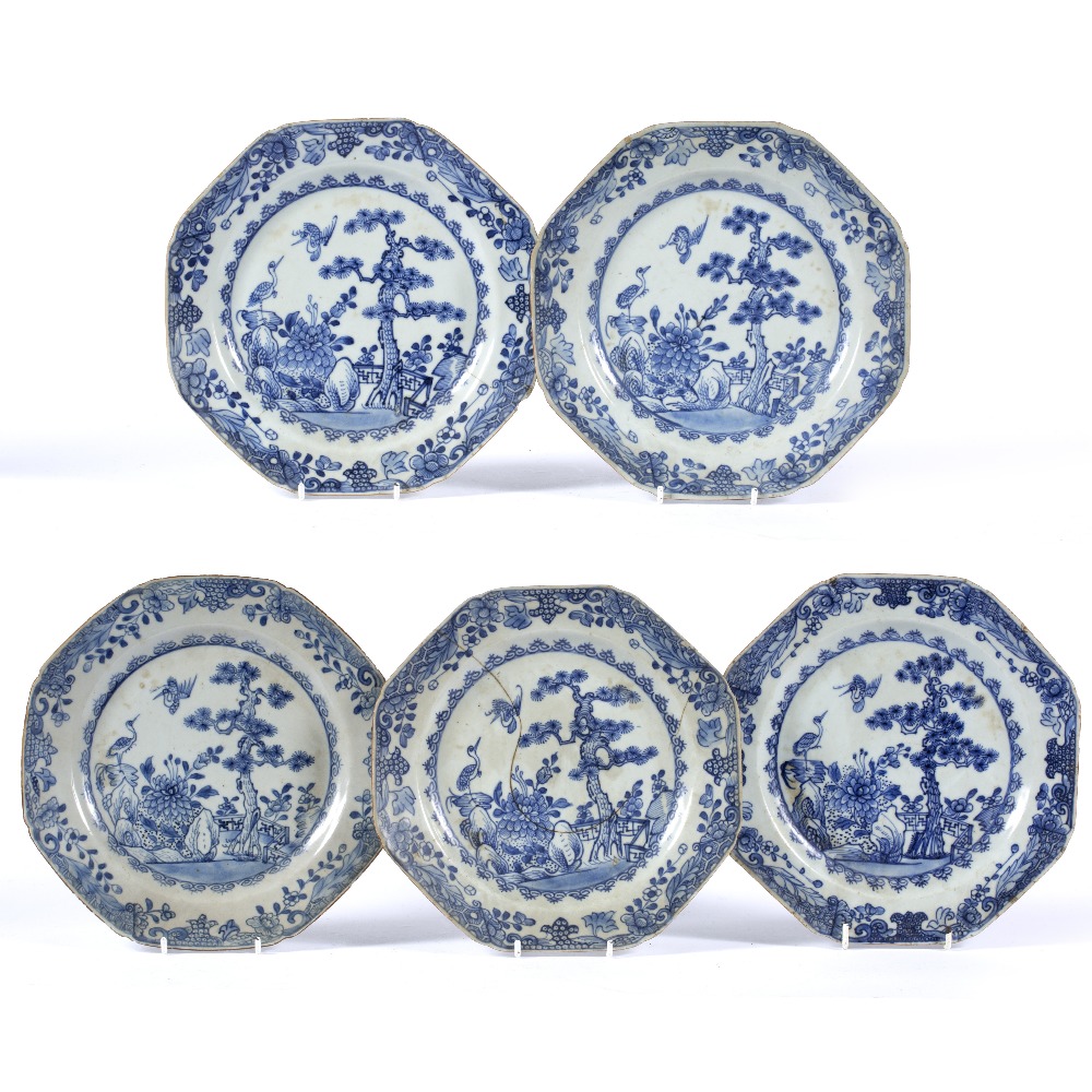 Group of five blue and white octagonal plates Chinese, early 19th Century 22.5cm across approx