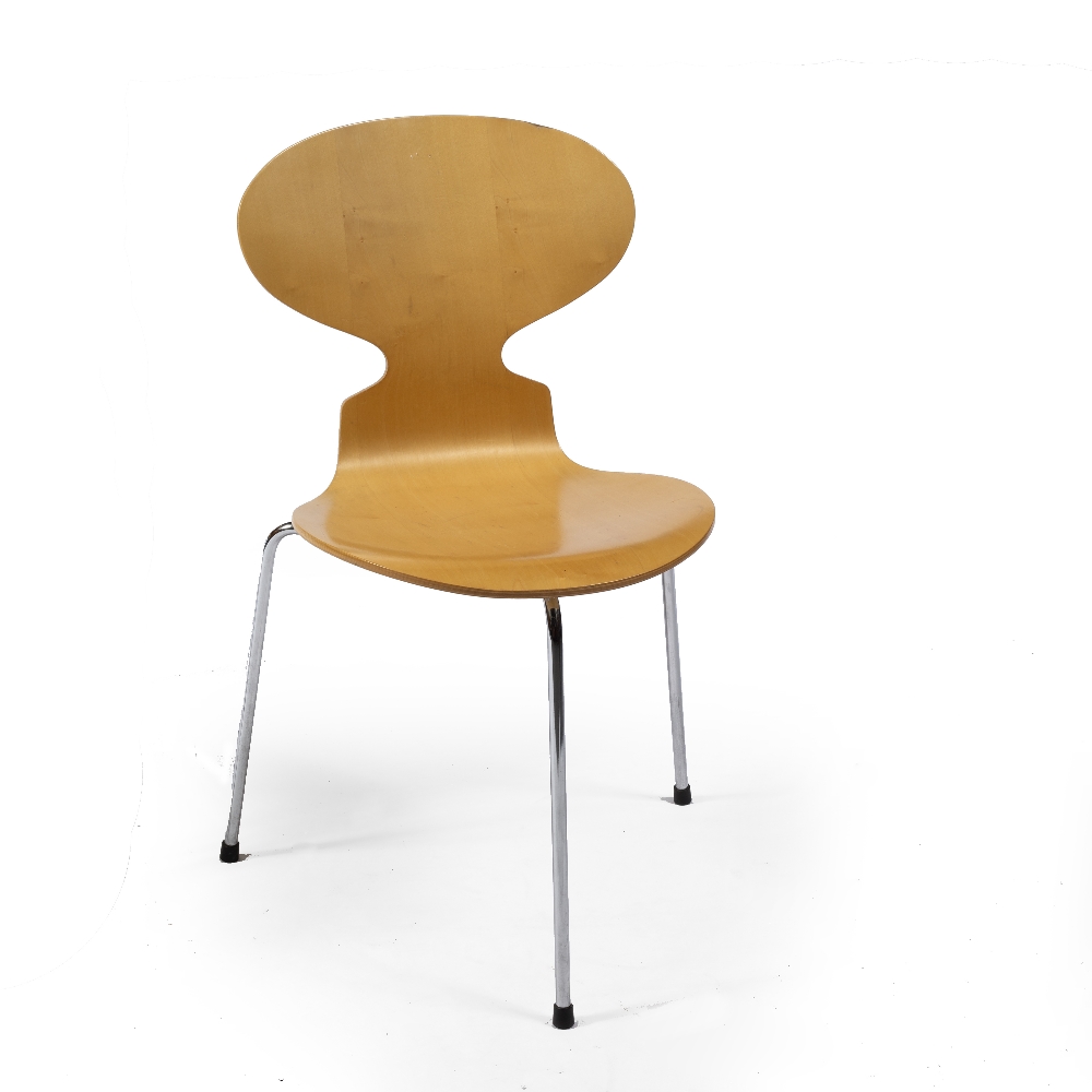 Arne Jacobsen for Fritz Hansen Set of four plywood chairs, 1999 seat over three chrome legs original - Image 2 of 2