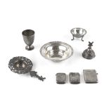 A GROUP OF SILVER TO INCLUDE: a small dish with shaped border, by Deakin & Francis Ltd, Birmingham