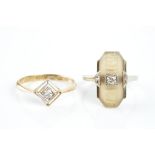 A COLLECTION OF JEWELLERY, comprising an Art Deco diamond set panel ring, the principal round