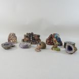 A collection of various items, to include Chinese soapstone carvings,