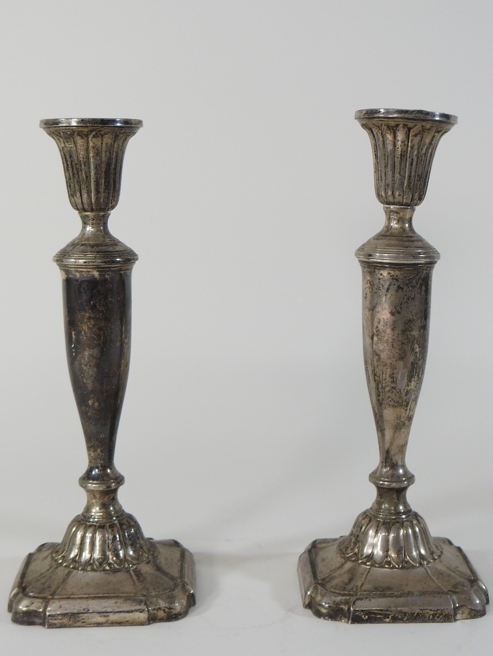 A pair of early 20th century American sterling silver table candlesticks, each of Classical style, - Image 4 of 6