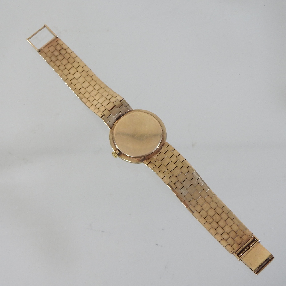 A 1960's Longines 9 carat gold cased gentleman's wristwatch, the signed white dial, - Image 5 of 5