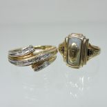 A Terryberry 10 carat gold signet ring,