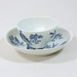 An 18th century Worcester porcelain blue and white teabowl and saucer, circa 1770,