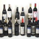 A collection of wine, to include four bottles of Isla Negra Cabernet Sauvignon Merlot 2006,