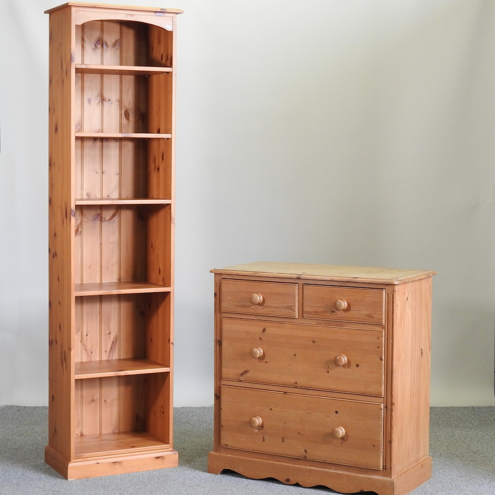 A pine chest of drawers, 86cm,