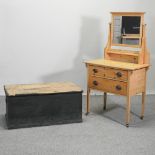 An antique pine dressing chest, 76cm,