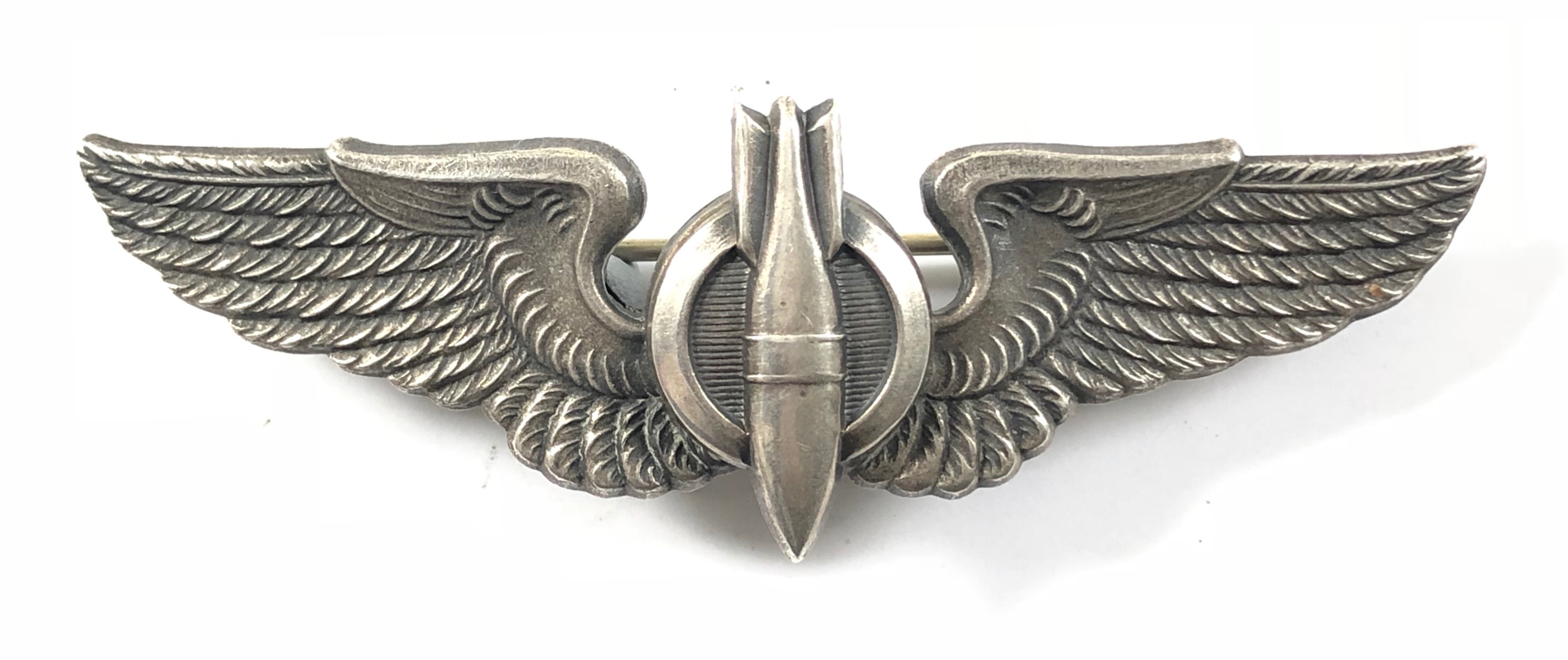 WW2 US Air Force Bombardier' wing, English made by Firmin London.