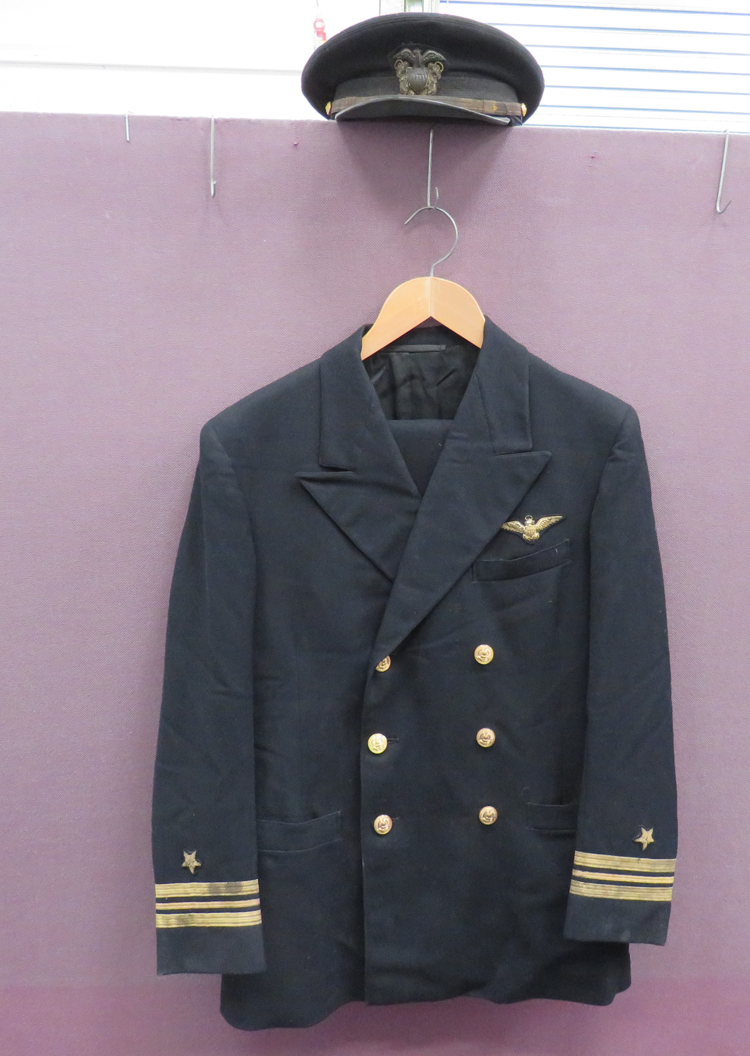 WW2 Period English Tailored US Naval Pilots Uniform & Cap.