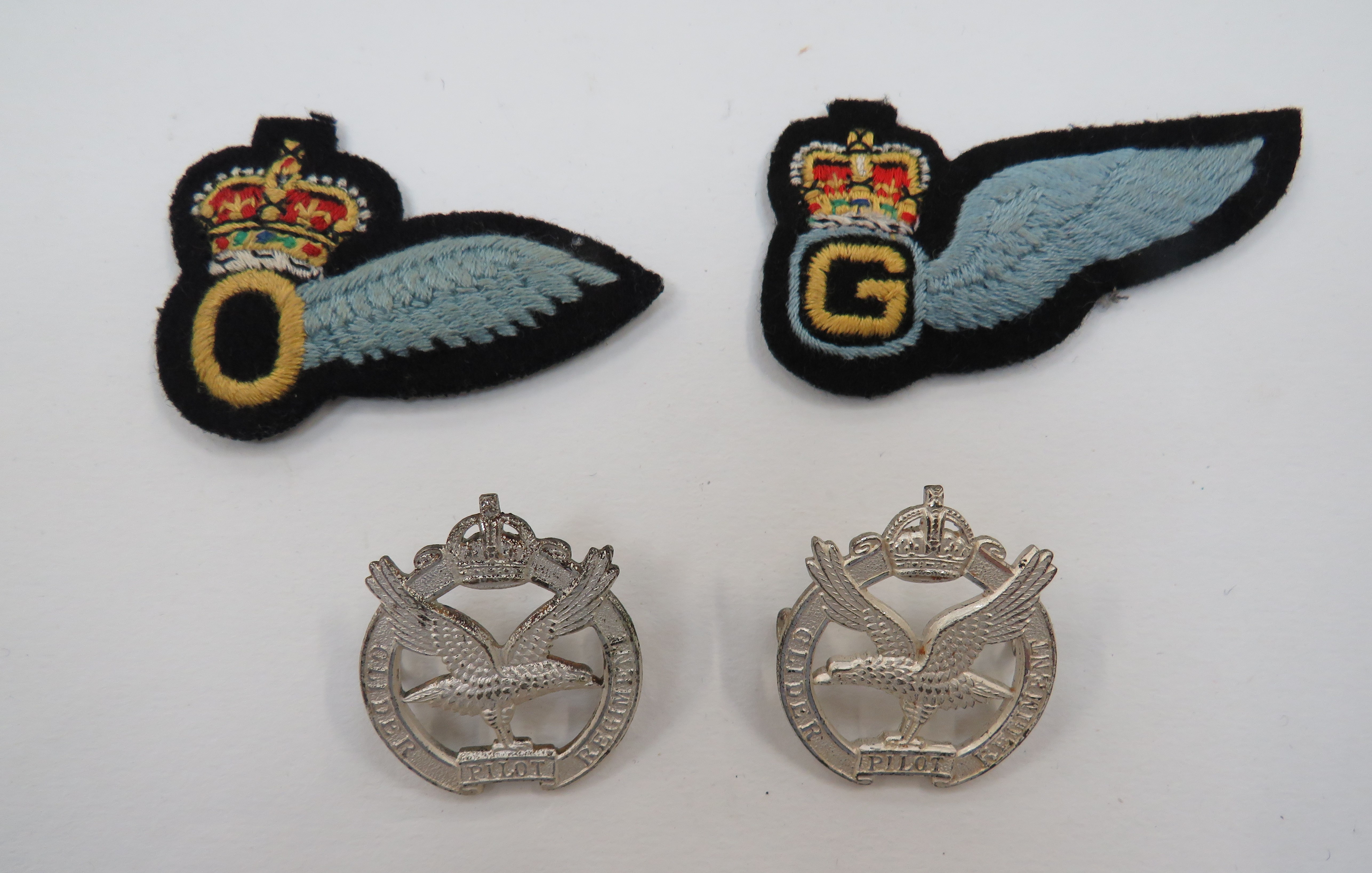 Pair of Pre 1953 Glider Pilot Regiment Collar Badges