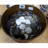 A large quantity of miscellaneous coins.