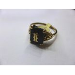 A 14ct gold mourning ring,