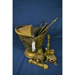 A collection of brass ware comprisinig of a coal bucket; toasting fork; table lamp; pair of