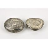 Two Continental silver snuff boxes the first with import marks for Boaz Moses Landeck, Chester 1908,