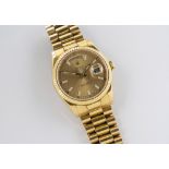 A gentleman's 18ct gold Rolex Oyster Perpetual Day-Date wrist watch c.2005/06, the 28mm. circular