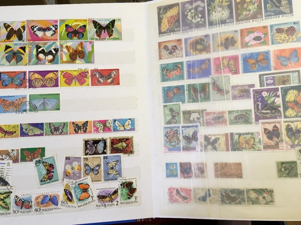 STAMPS : Various albums of mixed stamps mainly of a thematic nature, Birds, Shells, - Image 4 of 5