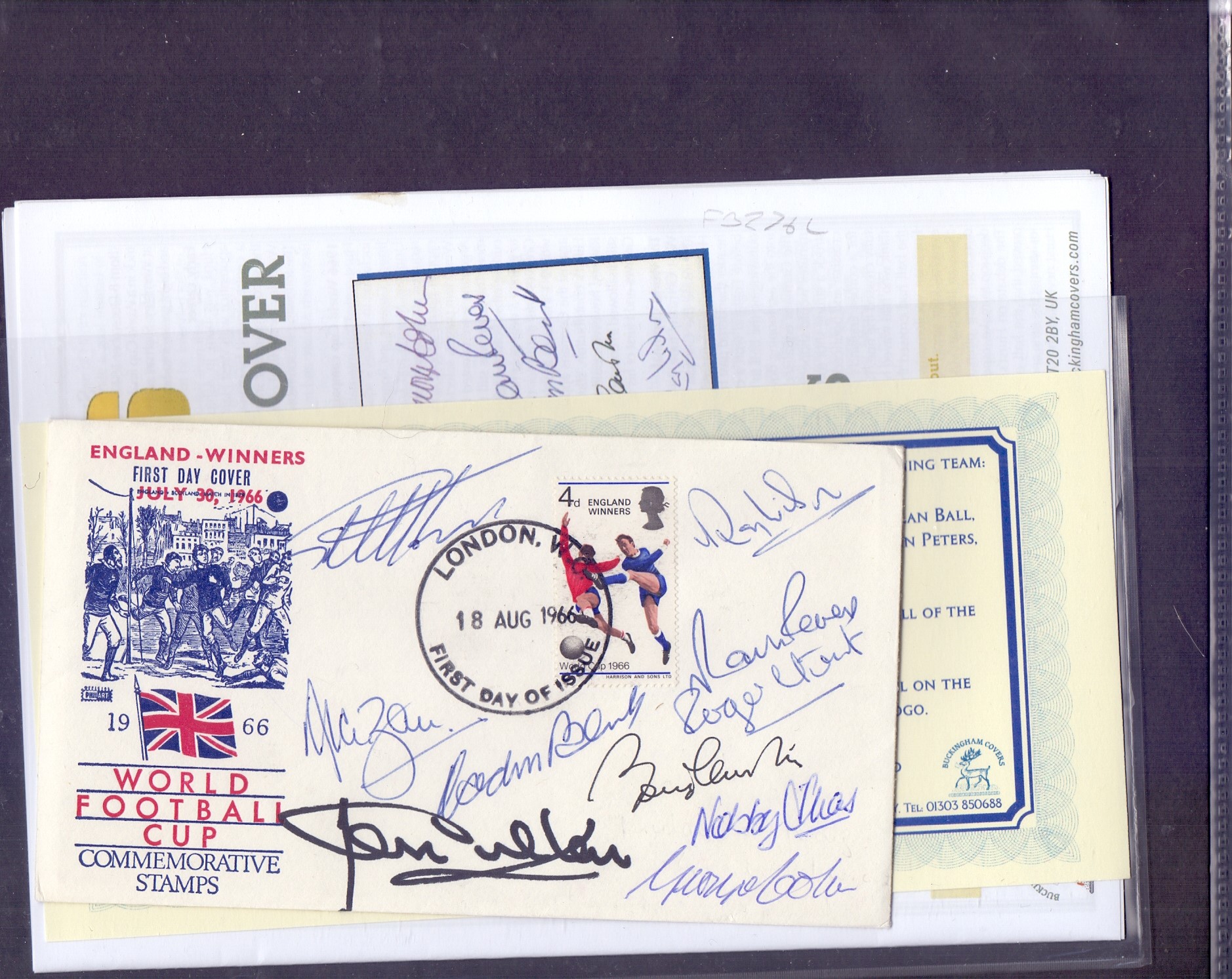 AUTOGRAPHS : FOOTBALL , collection of st - Image 17 of 20