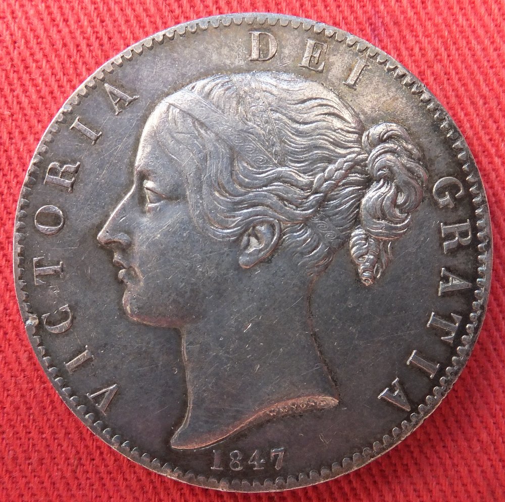 COINS: 1847 Great Britain Crown young he