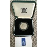 COINS : 1995 UK £2 Peace silver proof coin in display box