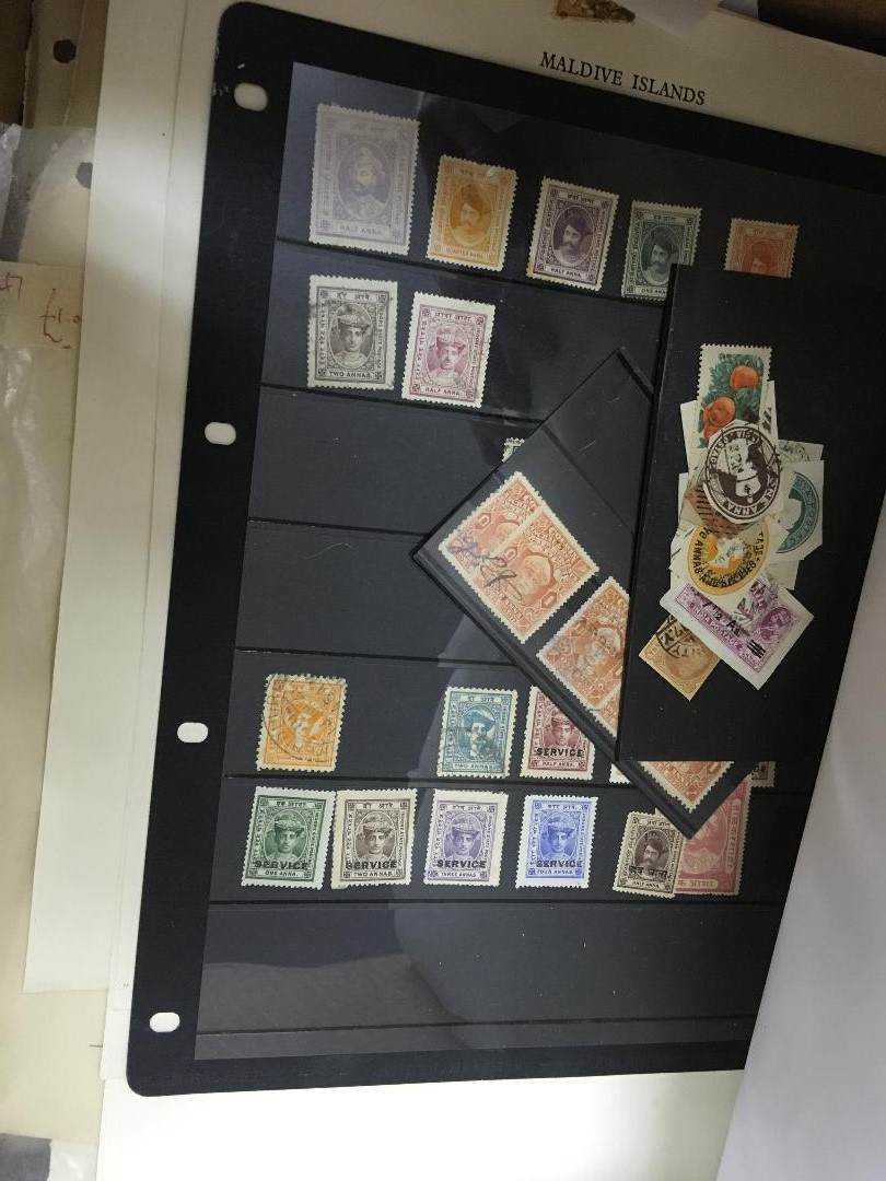 STAMPS : BRITISH COMMONWEALTH, box various on album pages, loose etc. - Image 2 of 3