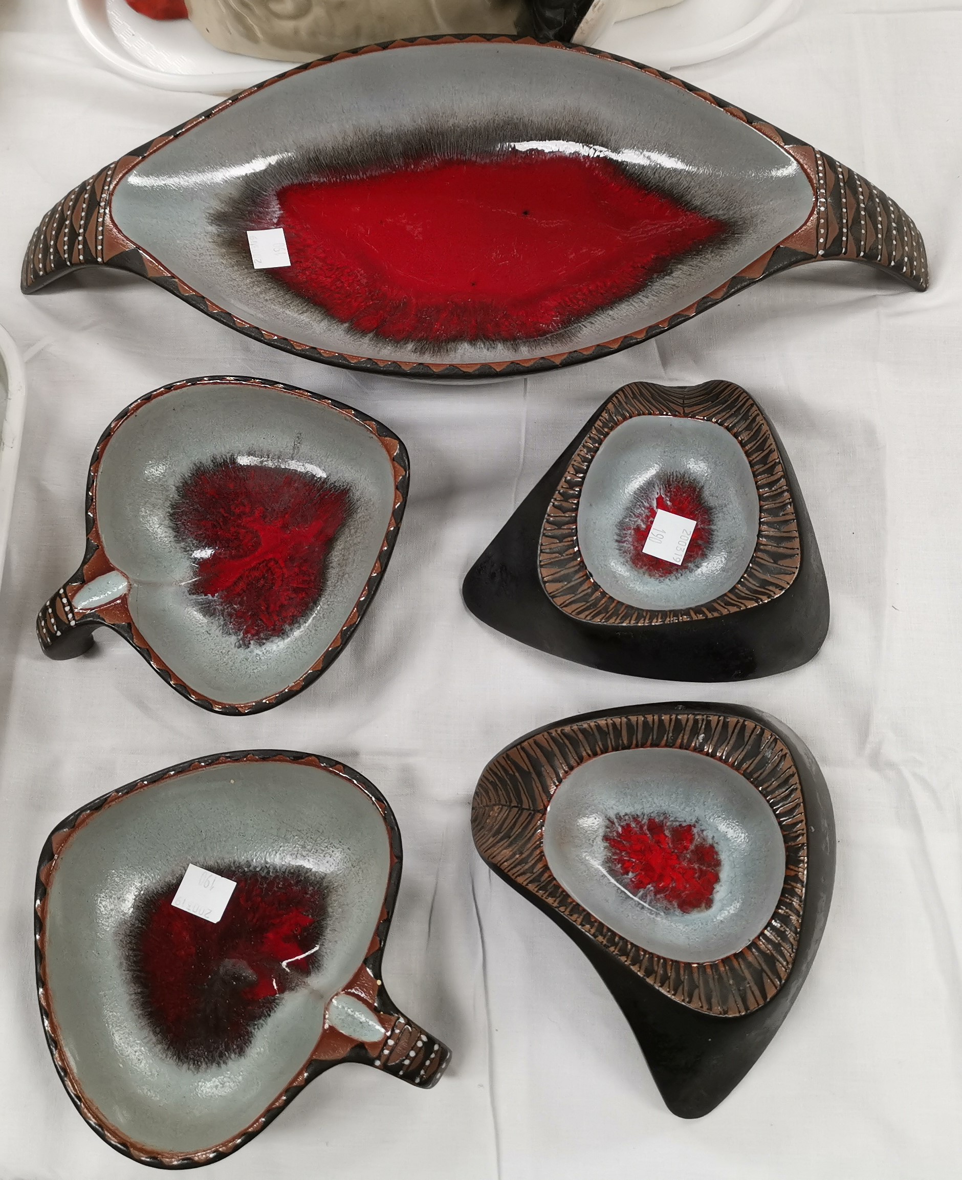 A 5 piece "Kalahari" glazed pottery cocktail set comprising oval bowl and 4 small dishes