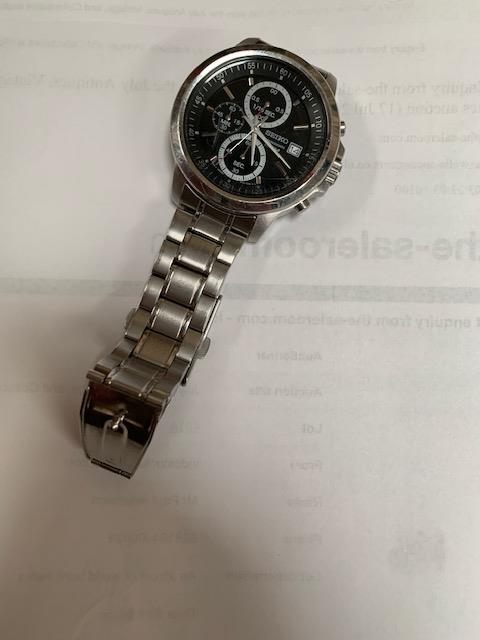 A Seiko Chronograph with various complcations 100m water resistant