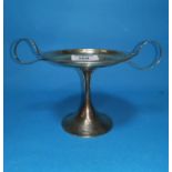 An Art Nouveau silver 2-handled trophy, Sheffield 1907, maker JR, 42 oz
