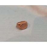 A monogrammed 9ct hallmarked gold signet ring 11.3gm