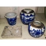 Two Chinese blue and white crackle glaze ginger jars (no lids) a blue and white vase and a tray