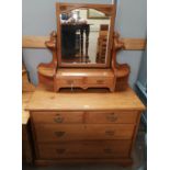 An Edwardian satin walnut dressing table of 2 long, 2 short and 2 jewellery drawers