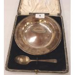 A George V cased silver christening bowl and spoon. London 1924. 6ozs 6dwts
