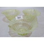 Three Victorian vaseline glass bowls 5' diam