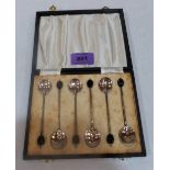 A George V cased set of six silver coffee spoons with bean finials. Birmingham 1922
