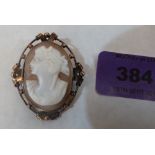 A Victorian 9ct shell cameo brooch