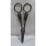 A pair of Victorian silver grape shears. Sheffield 1899. 3ozs