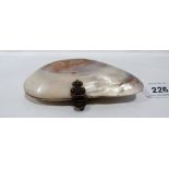 A 19th century continental mother-of-pearl shell bivalve purse. 4½' wide