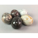 A LOT OF MARBLE AND HARDSTONE EGGS
