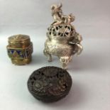 A CHINESE CENSER, LIDDED DISH AND AN ENAMEL JAR